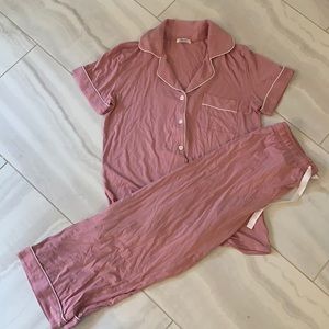 Women’s size small Capri length pj set pink brand new no tags